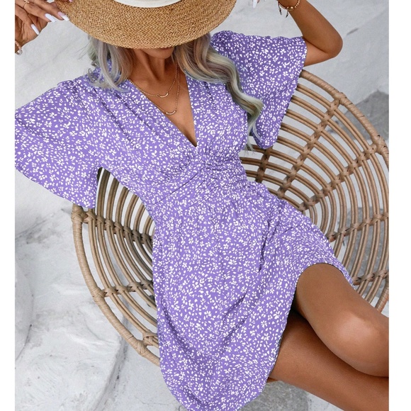 Boho Floral Print V neck Butterfly Sleeve Mini Dress - Picture 5 of 7